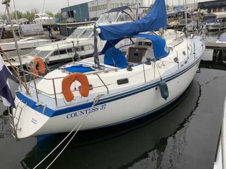 Colvic Countess 37 - 3