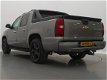 Chevrolet Avalanche - USA 5.3 V8 4WD AUT. / SCHUIFDAK / LEDER / NAVI / AIRCO-ECC / PDC / TREKHAAK - 1 - Thumbnail