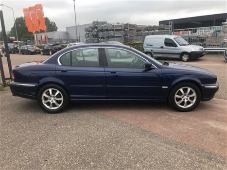 Jaguar X-type - X-TYPE 2.0D I4 EXECUTIVE LEER NAVIGATIE - 1