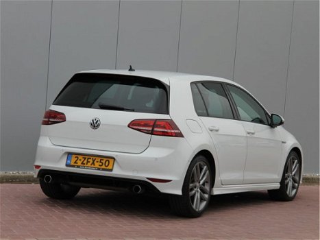 Volkswagen Golf - VII 2.0 TDI 150PK DSG Highline / R-line - 1