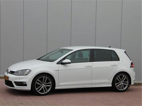 Volkswagen Golf - VII 2.0 TDI 150PK DSG Highline / R-line - 1