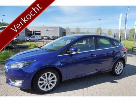 Ford Focus - 1.0 125pk Titanium Navi Autom inparkeren - 1