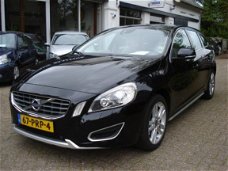 Volvo V60 - T4 SUMMUM