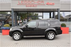 Nissan Pathfinder - 2.5 DCI LE IT A/T 4WD 7 SITZ MARGE