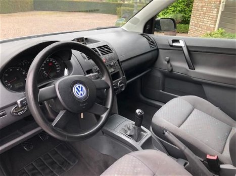 Volkswagen Polo - 1.2-12V DAKRAAM - Nieuwe APK - 1