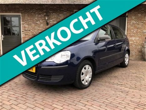 Volkswagen Polo - 1.2-12V Comfortline - 5 deurs - Nieuwe APK - 1