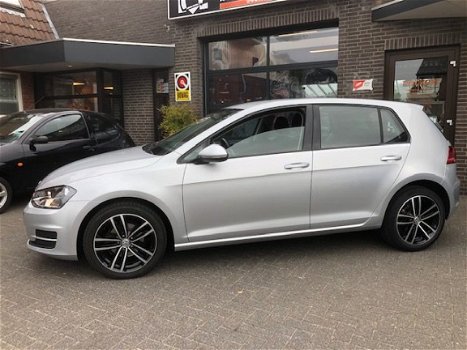 Volkswagen Golf - 1.2 TSI Trendline Cruise control - 1