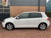 Volkswagen Golf - 1.2 TSI Highline BlueMotion Navigatie Airco-ECC APK 30-06-2020 - 1 - Thumbnail