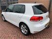 Volkswagen Golf - 1.2 TSI Highline BlueMotion Navigatie Airco-ECC APK 30-06-2020 - 1 - Thumbnail