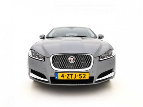 Jaguar XF Sportbrake - 2.2D Aut. *XENON+VOLLEDER+NAVI+PDC+ECC+CRUISE - 1