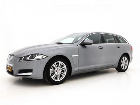 Jaguar XF Sportbrake - 2.2D Aut. *XENON+VOLLEDER+NAVI+PDC+ECC+CRUISE - 1