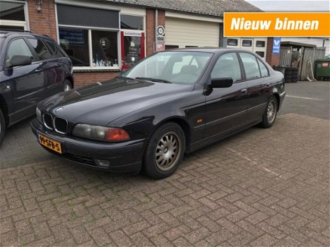 BMW 5-serie - 523I EXECUTIVE Automaat LPG G3 Youngtimer - 1