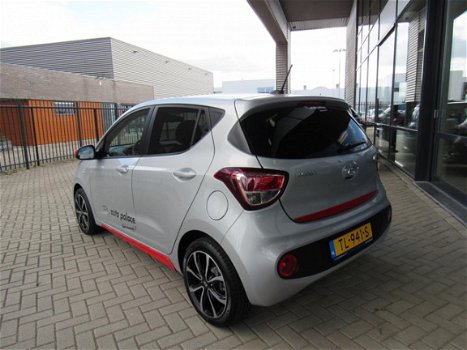 Hyundai i10 - 1.0i Blue 66pk Comfort INCL. STYLING PAKKET - 1