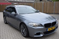 BMW 5-serie Touring - 528i Executive Orginieel M uitgevoerd | Airco | Navi |