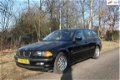 BMW 3-serie Touring - 318i AUTOMAAT, YOUNGTIMER, trekhaak, nieuwe APK, meeneemprijs - 1 - Thumbnail