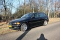 BMW 3-serie Touring - 318i AUTOMAAT, YOUNGTIMER, trekhaak, nieuwe APK, meeneemprijs - 1 - Thumbnail