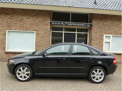 Volvo S40 - 2.5 T5 AWD Summum navi/leer - 1