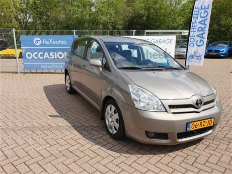 Toyota Verso - 2.2 D-4D Sol Nieuwe APK, Climat control, Cruise Control, Trekhaak - 1