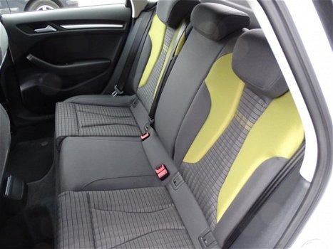 Audi A3 Sportback - 1.4 TFSI CoD Ambition Pro Line Navi (dec 2015) - 1