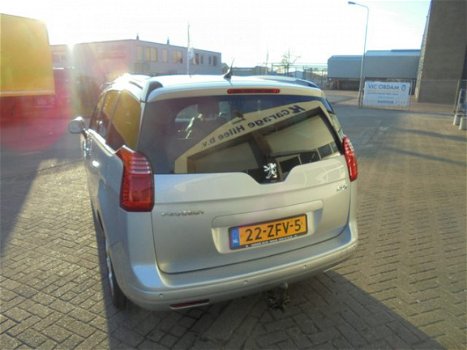 Peugeot 5008 - 1.6 THP STYLE 5P - 1