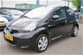 Toyota Aygo - 1.0-12V Comfort , 5-DRS, AIRCO, NL-AUTO, N.A.P - 1 - Thumbnail