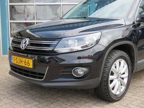 Volkswagen Tiguan - 1.4 Tsi Sport&Style / Trekhaak / Acc / 17 Inch / Incl 6 maand BOVAG garantie , - 1