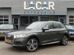 Audi Q5 - 2.0 TDI quattro Sport S Line Black Edition Full Screen Navi / Adaptive Cruise / Park Camer - 1 - Thumbnail