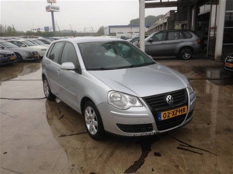 Volkswagen Polo - 1.9 TDI Optive - 1