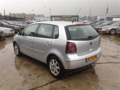 Volkswagen Polo - 1.9 TDI Optive - 1