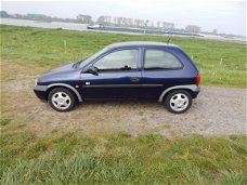 Opel Corsa - 1.2i-16V Strada Nieuwe APK