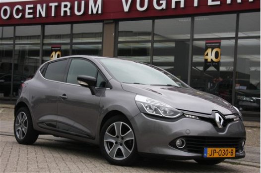 Renault Clio - 0.9 TCe 90pk Night&Day Navigatie/ LM velgen - 1