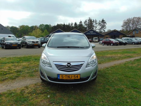 Opel Meriva - 1.4 TURBO Cosmo Navi/Parks - 1