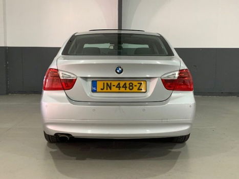 BMW 3-serie - 320i Executive Elec. Sport Stoelen / Automaat / Schuifdak - 1