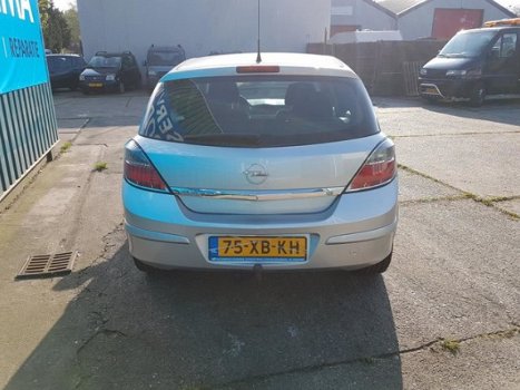 Opel Astra - 1.6 Temptation met nieuwe apk - 1