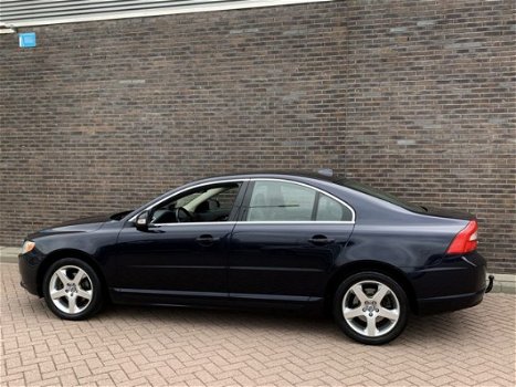 Volvo S80 - 2.4 D5 Aut. Summum Navi Leer Keyless Climate PDC - 1