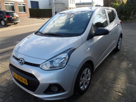 Hyundai i10 - 1.0i i-Motion *Airco*USB*AUX - 1