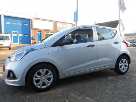 Hyundai i10 - 1.0i i-Motion *Airco*USB*AUX - 1