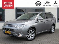 Mitsubishi Outlander - 2.0 PHEV Instyle+ Automaat Adaptive Cruise Lane Departure Warning