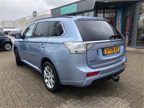 Mitsubishi Outlander - 2.0 PHEV 4WD Intense + - 1