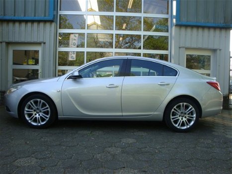 Opel Insignia - 1.6 T Edition 180 PK/ Leer/ Navigatie - 1