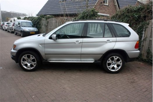 BMW X5 - 3.0d Executive YOUNGHTIMER - 1