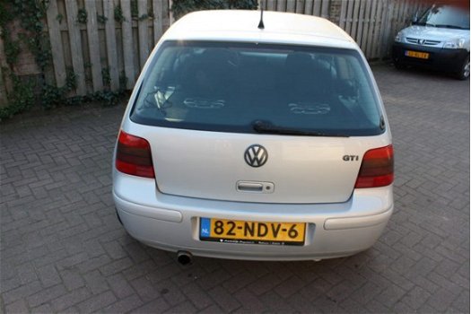 Volkswagen Golf - 1.8-5V Turbo GTI - 1