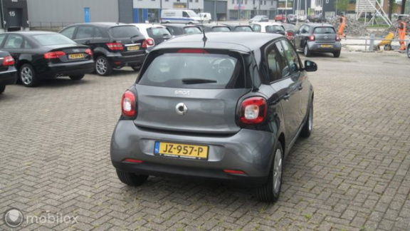 Smart Forfour - 1.0 Pure airco, cruise control, bouwjaar 2016 - 1