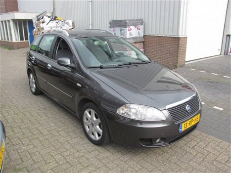 Fiat Croma - 2.2 16v Emotion - 1