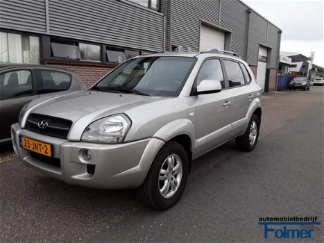 Hyundai Tucson - 2.0i CVVT StyleVersion 2WD - 1