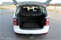 Volkswagen Touran - - 2.0 TDI Comfortline - 1 - Thumbnail