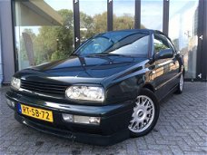 Volkswagen Golf Cabriolet - 1.8 Staat in de Krim