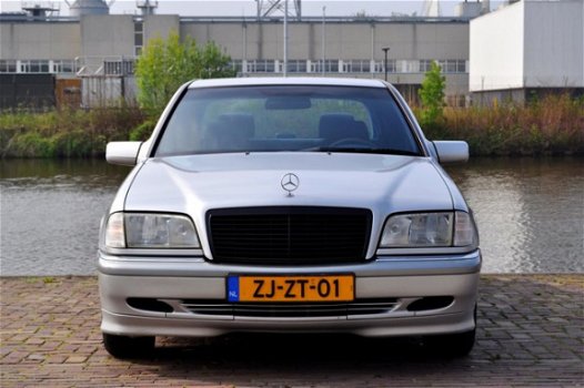 Mercedes-Benz C-klasse - 180 Sport Nieuw APK - 1