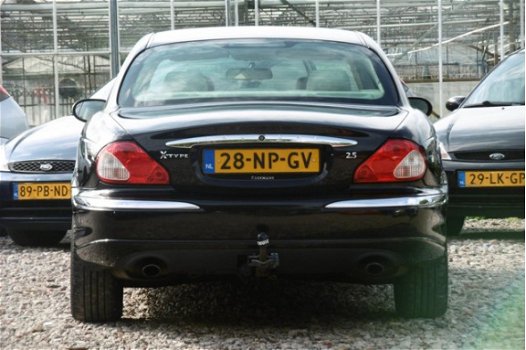 Jaguar X-type - 2.5 V6 Executive ZWART/NAP/AIRCO/1JR APK - 1