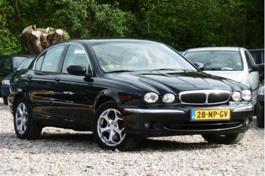 Jaguar X-type - 2.5 V6 Executive ZWART/NAP/AIRCO/1JR APK - 1